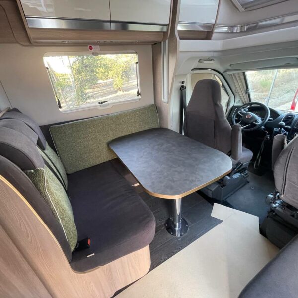 photo_5787356595166579658_y