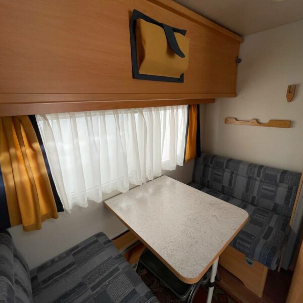 photo_5825595951723252636_y