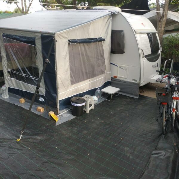 photo_5816723657391279502_y